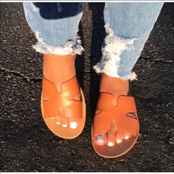 CAMEL Vegan Leather Espadrilles! - Picture 4 of 6